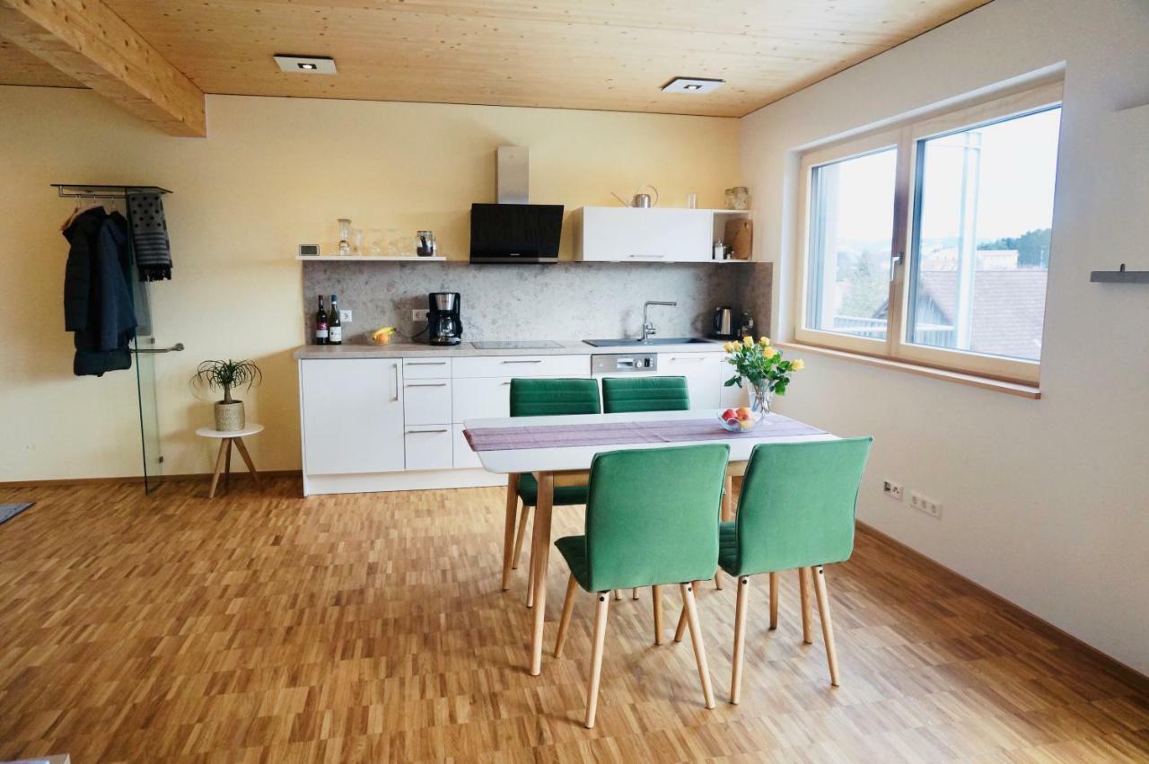 Hengnau 46, Ferienwohnung Stiefel Wasserburg Exteriör bild